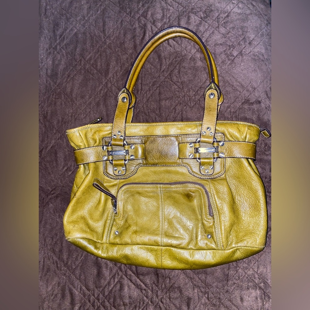 B makowsky purse beautiful